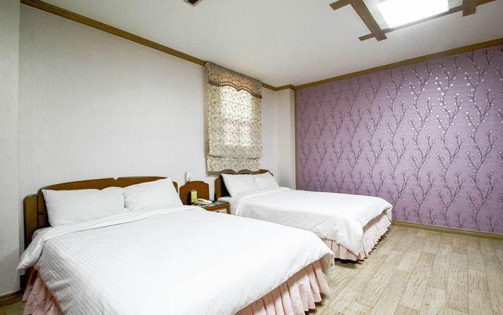 Geoje Tourist Hotel Dış mekan fotoğraf